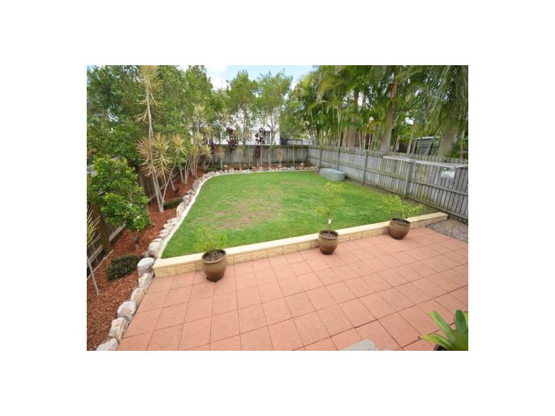 67a Raven Street, Camp Hill QLD 4152