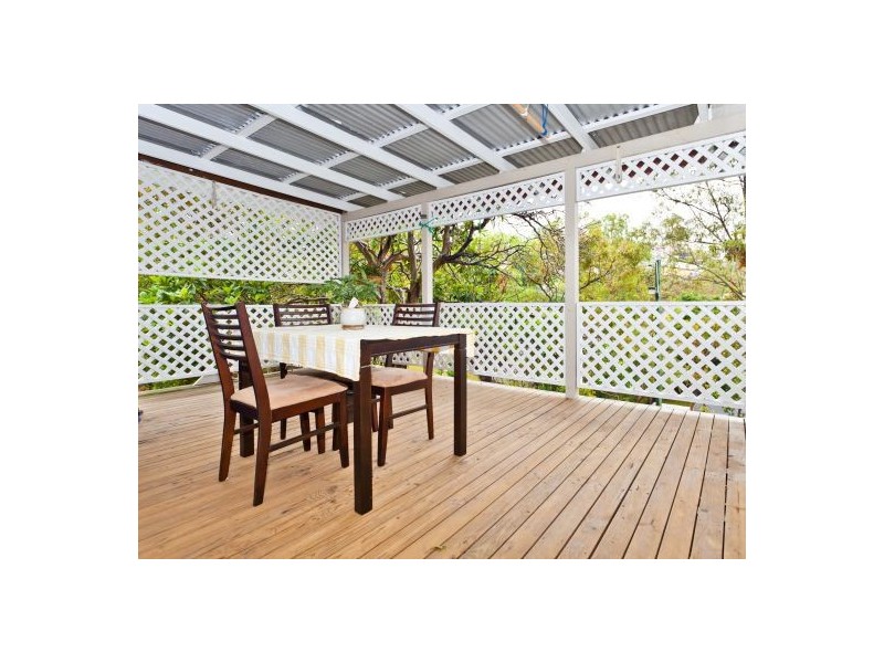 51 Hockings Street, Holland Park West QLD 4121