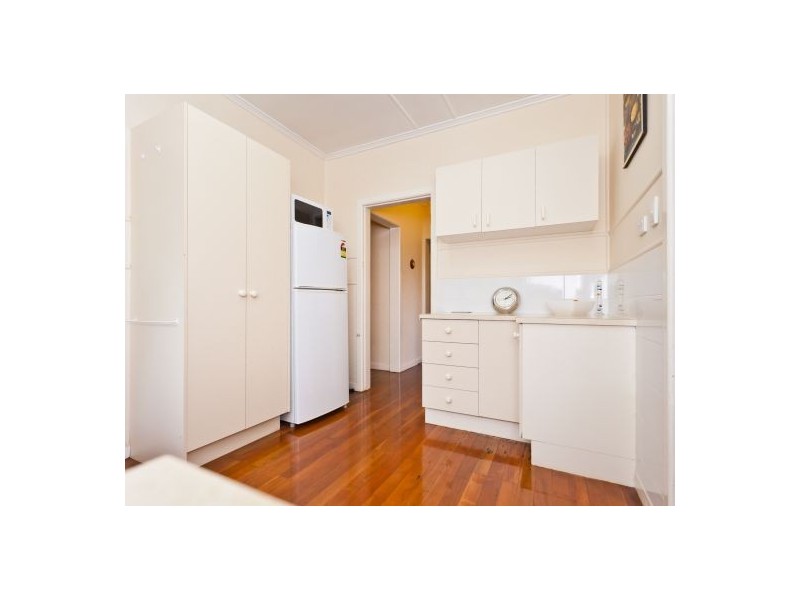 51 Hockings Street, Holland Park West QLD 4121