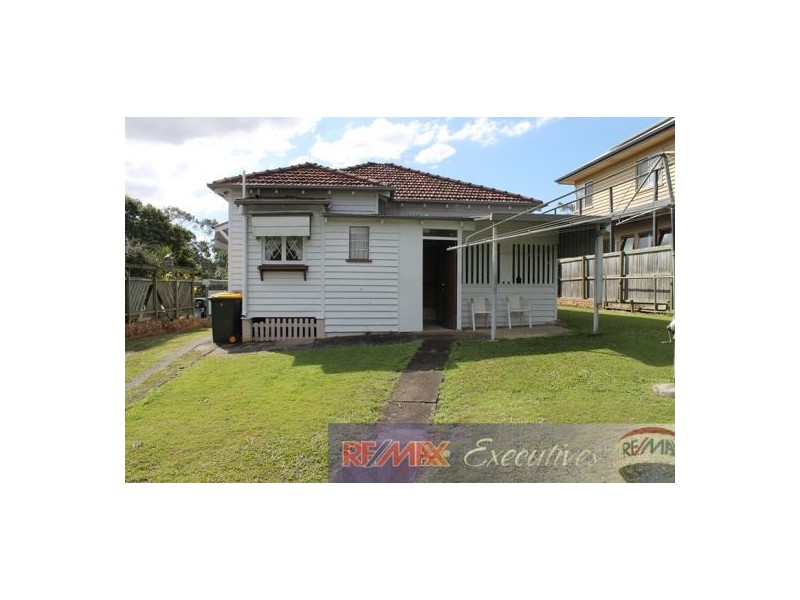 15 Mars Street, Coorparoo QLD 4151