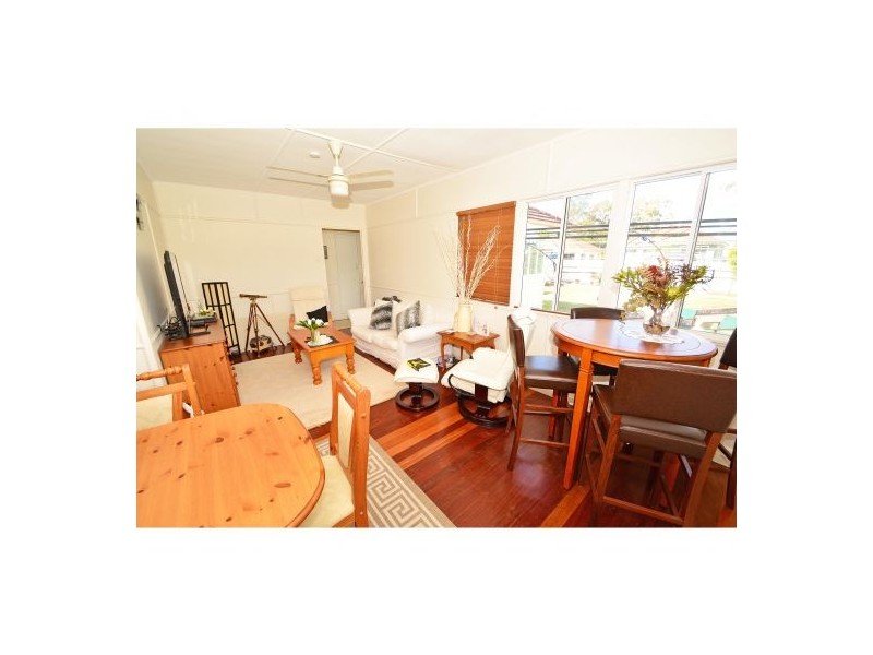 68 Arrol Street, Camp Hill QLD 4152