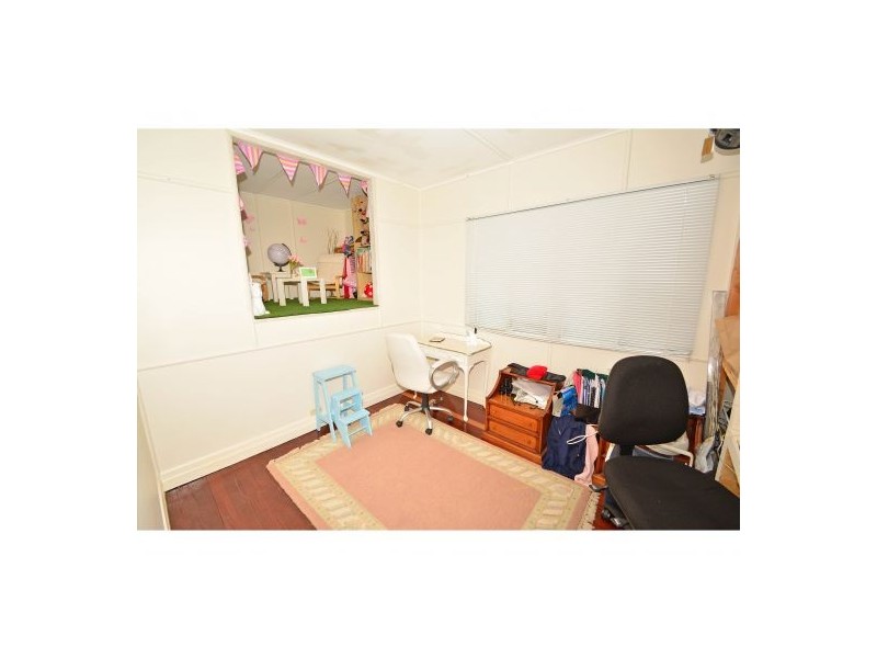 68 Arrol Street, Camp Hill QLD 4152