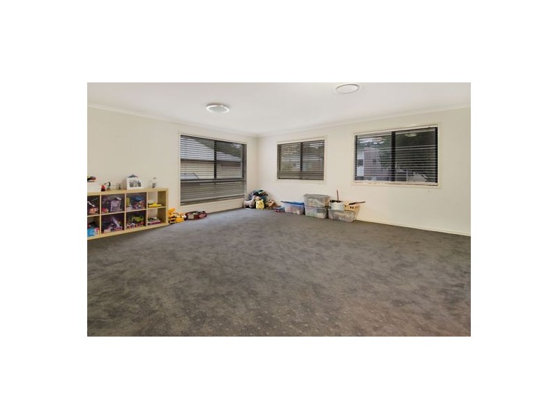 68 Brentnall Street, Norman Park QLD 4170