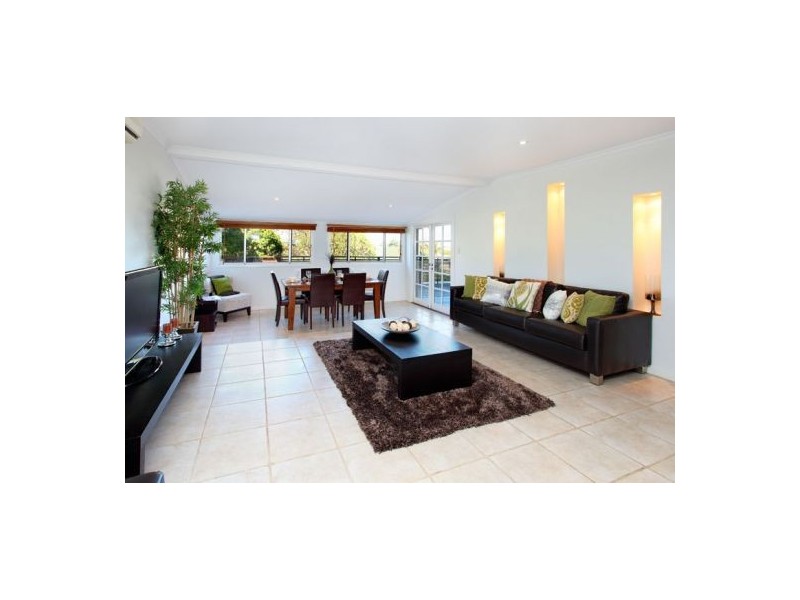 63 Wilclarke Street, Upper Mount Gravatt QLD 4122