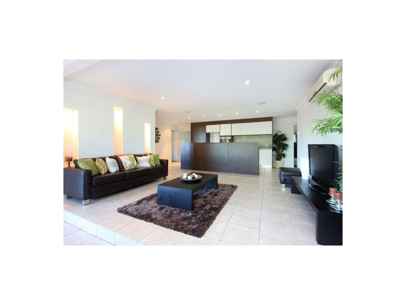 63 Wilclarke Street, Upper Mount Gravatt QLD 4122