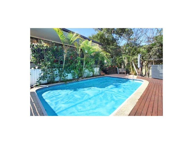 6 Ramita Street, Holland Park West QLD 4121