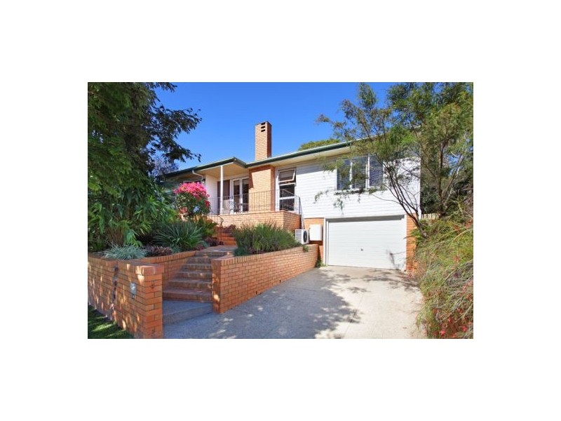 14 Oatland Cresent, Holland Park QLD 4121