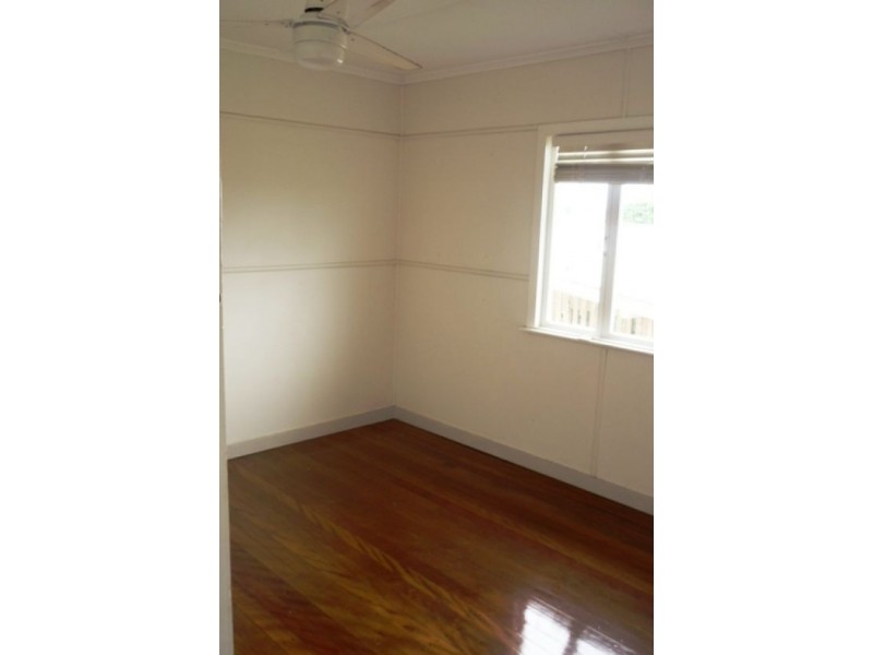 19 Albert Street, Rocklea QLD 4106