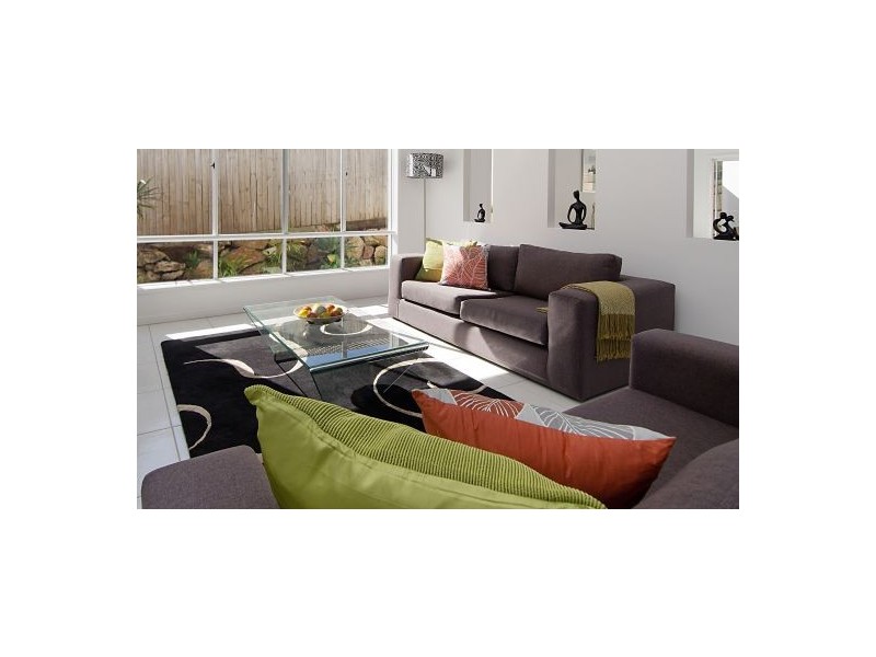 18 Kidwelly Street, Carindale QLD 4152