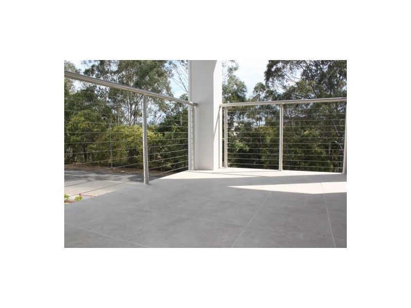 18 Kidwelly Street, Carindale QLD 4152