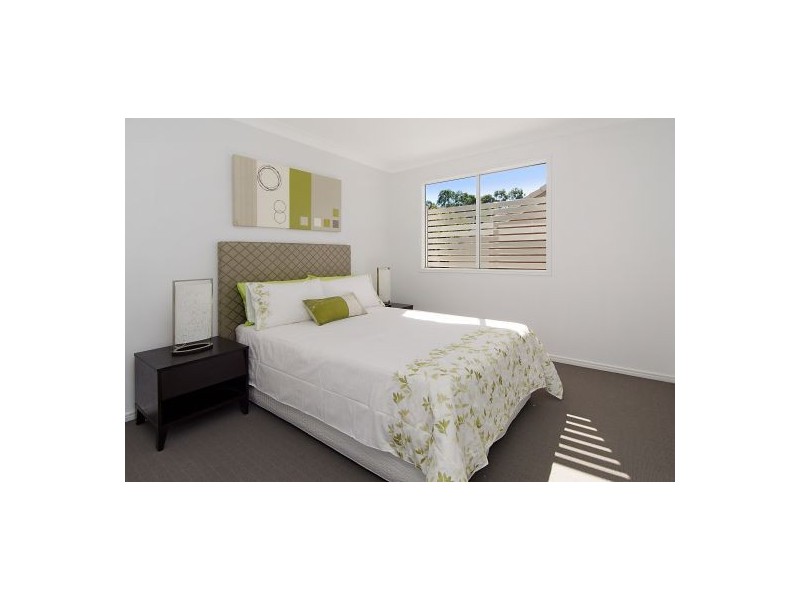 18 Kidwelly Street, Carindale QLD 4152