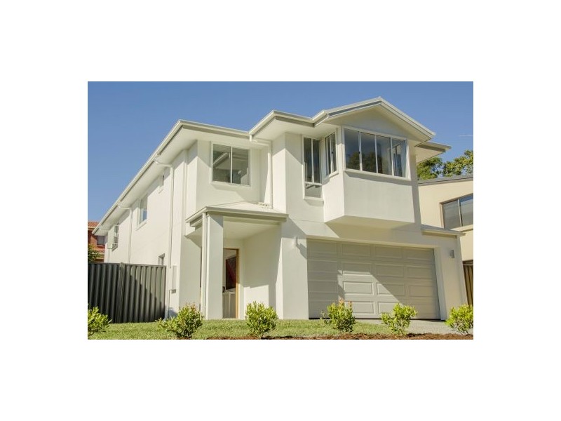 18a Kidwelly Street, Carindale QLD 4152