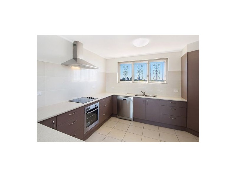 3 / 232 Cavendish Rd, Coorparoo QLD 4151