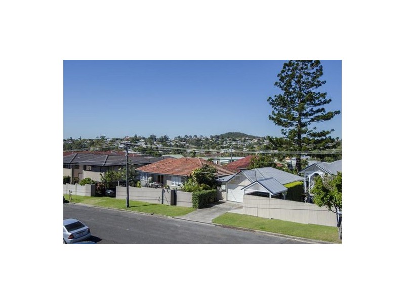 3 / 232 Cavendish Rd, Coorparoo QLD 4151