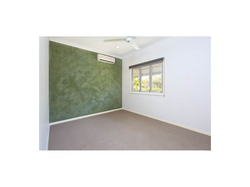 32 Abbotsleigh Street, Holland Park QLD 4121