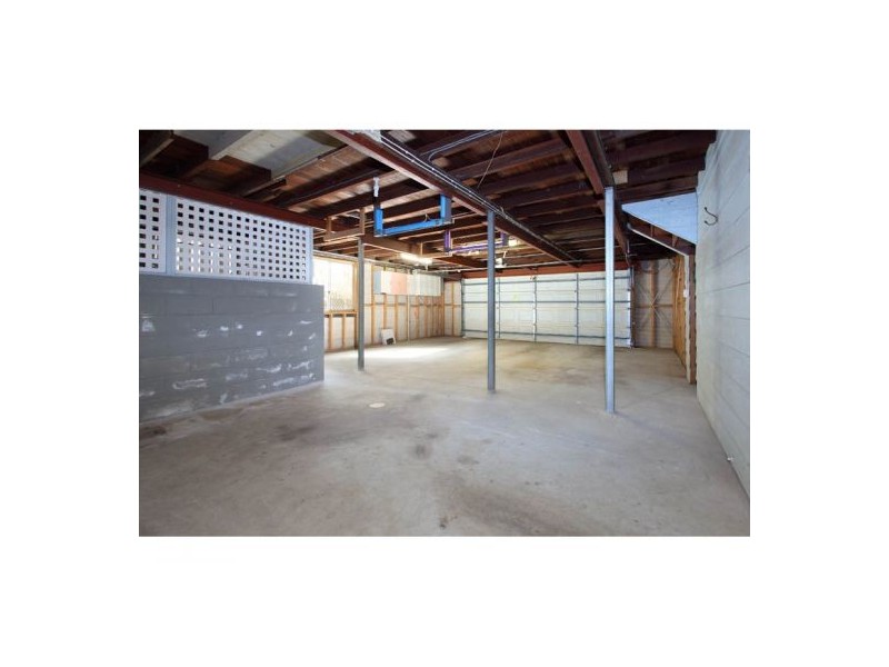 32 Abbotsleigh Street, Holland Park QLD 4121