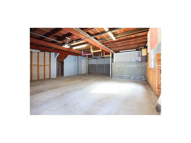 32 Abbotsleigh Street, Holland Park QLD 4121