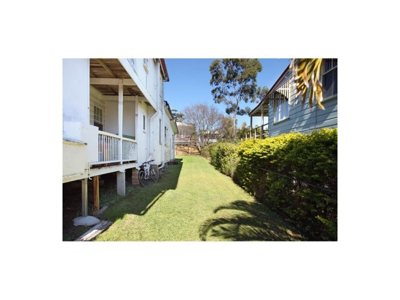 104 Chestnut Street, Wynnum QLD 4178