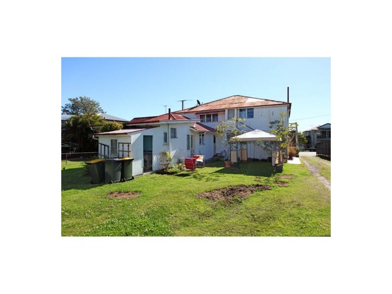104 Chestnut Street, Wynnum QLD 4178