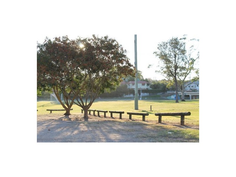 Greenslopes QLD 4120