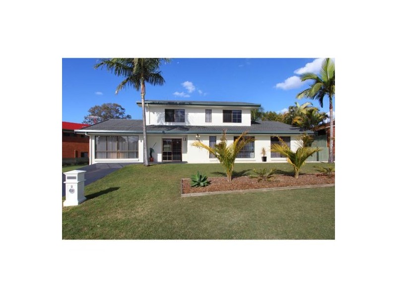 2 Dunvegan Place, Carindale QLD 4152