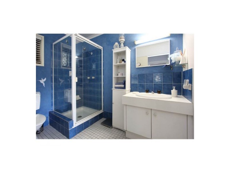 2 Dunvegan Place, Carindale QLD 4152