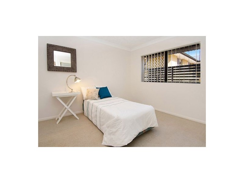 Unit 2 Cnr Rialto & Old Cleveland Rd (145), Coorparoo QLD 4151