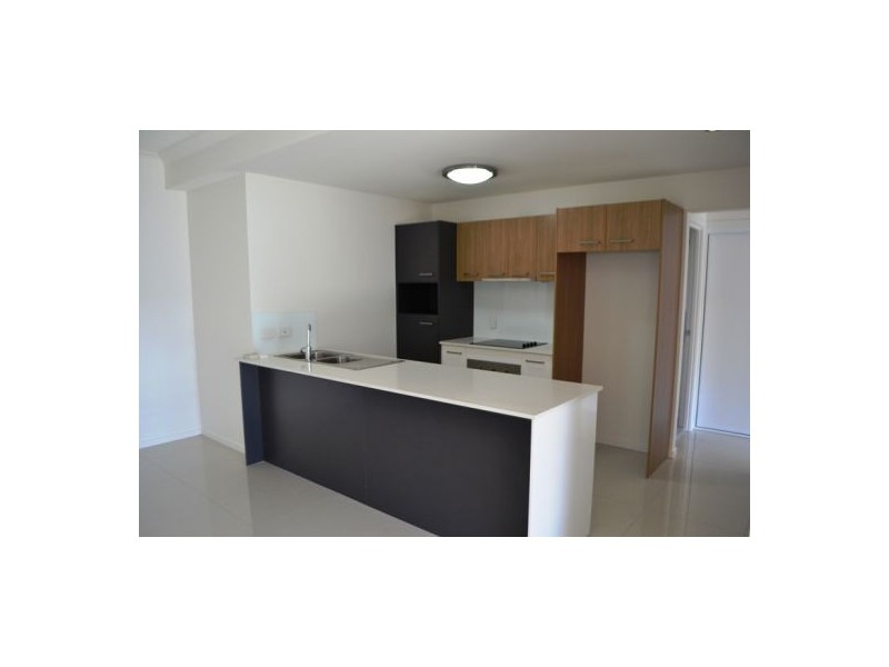 101/83 Lawson Street, Morningside QLD 4170