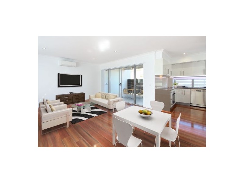 3-4/25 Cambridge Street, Carina Heights QLD 4152