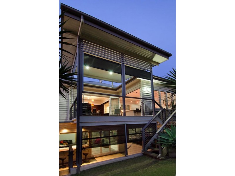 23 Lockyer Street, Camp Hill QLD 4152