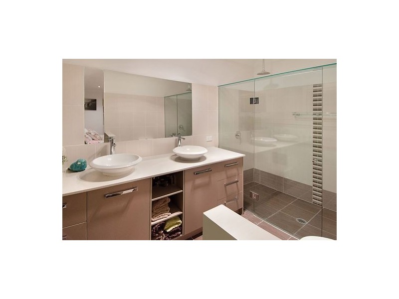 23 Lockyer Street, Camp Hill QLD 4152
