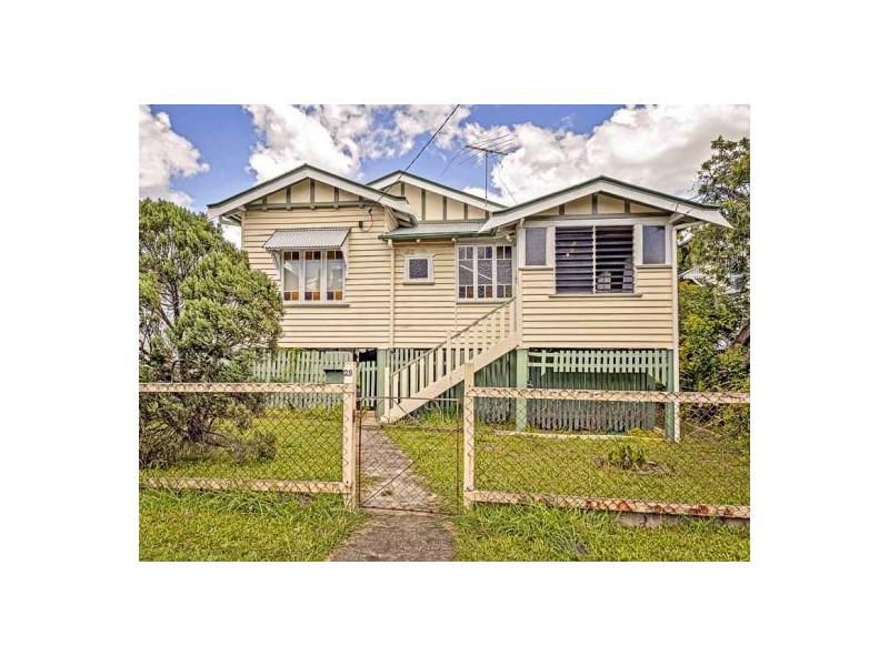 29 Macaulay Street, Coorparoo QLD 4151