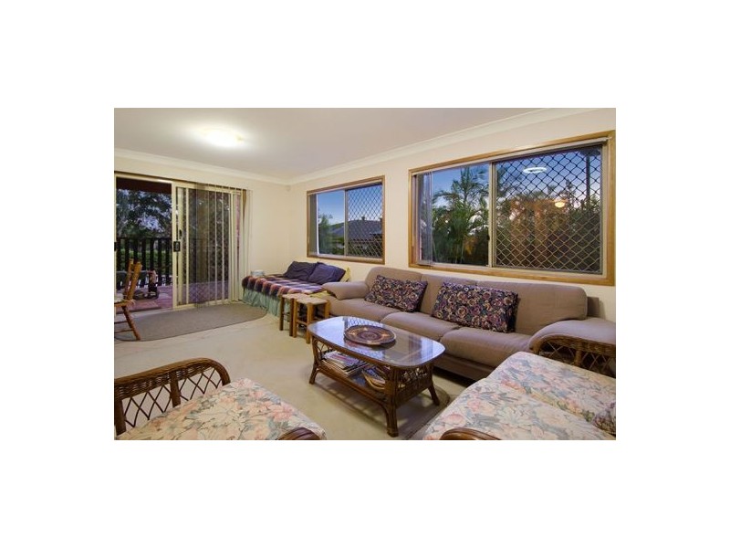 4a Lindsay Street, Coorparoo QLD 4151