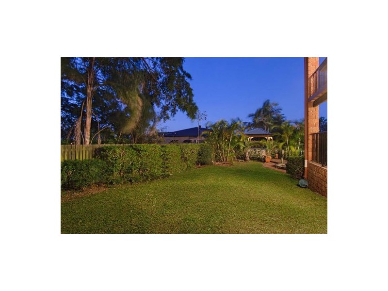 4a Lindsay Street, Coorparoo QLD 4151