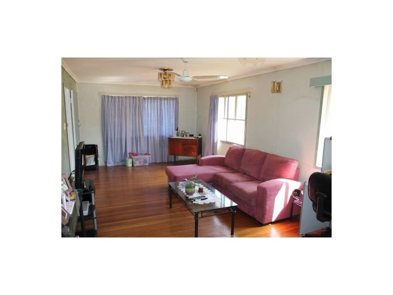 73 Whitworth Road, Cannon Hill QLD 4170