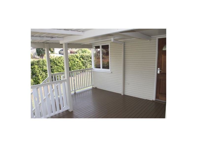 8 Casmaria Street, Mansfield QLD 4122