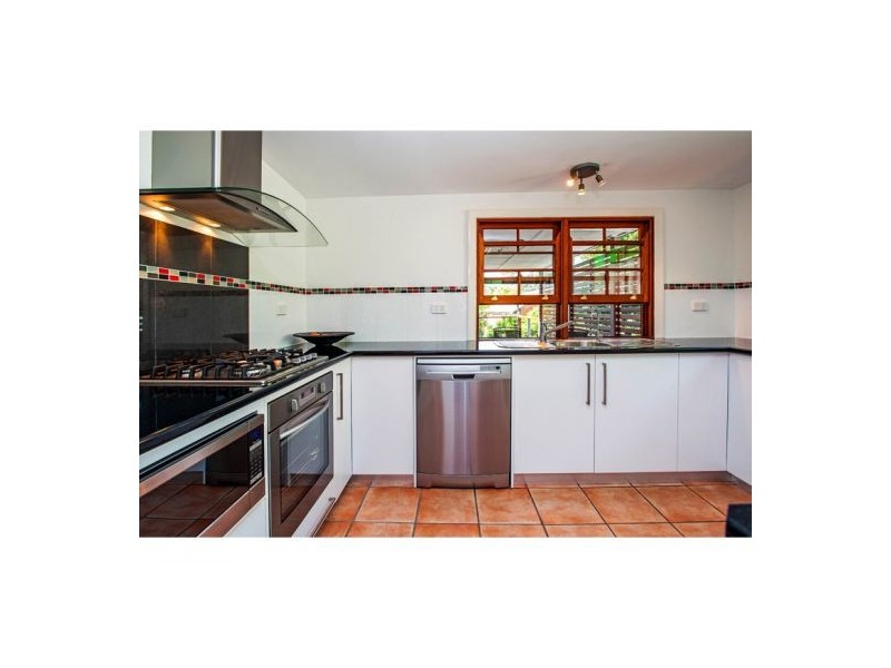 90 Goodwin Terrace, Moorooka QLD 4105