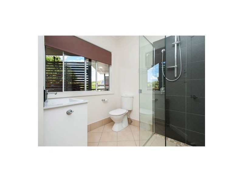 90 Goodwin Terrace, Moorooka QLD 4105