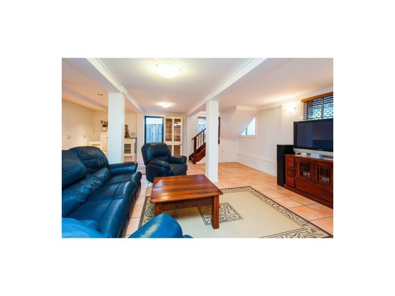 90 Goodwin Terrace, Moorooka QLD 4105