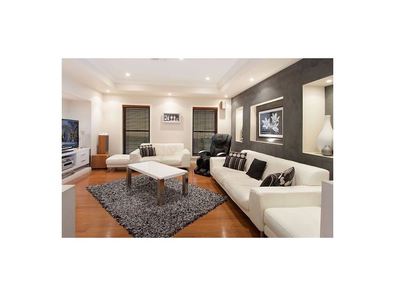 94 Behan Crescent, Wakerley QLD 4154