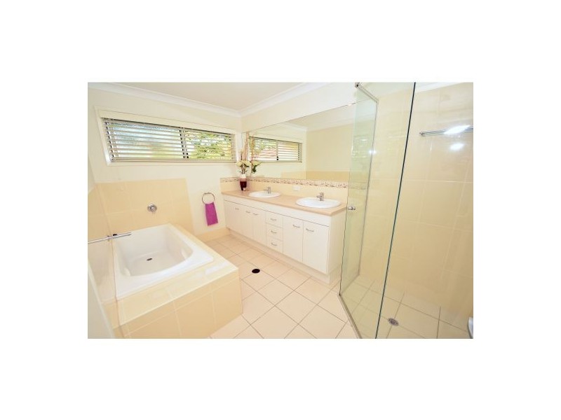 15 Loreburn Street, Mount Gravatt QLD 4122