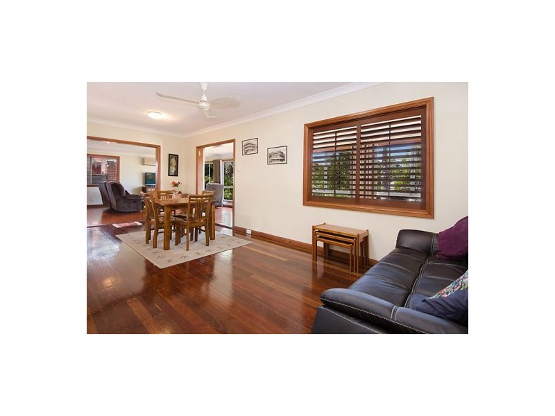 82 Somerfield Street, Upper Mount Gravatt QLD 4122