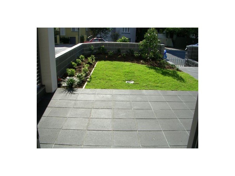 41 Douglas Street, Greenslopes QLD 4120