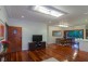 27 Iris St, Holland Park West QLD 4121