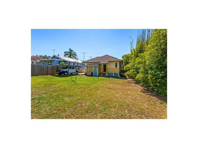 1197 Cavendish Road, Mount Gravatt East QLD 4122