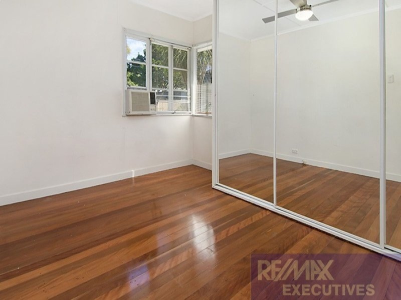 42 Canterbury Street, Mount Gravatt East QLD 4122