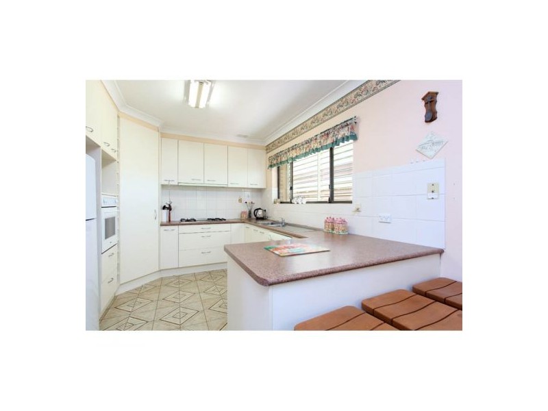 25 Edred Street, Carindale QLD 4152