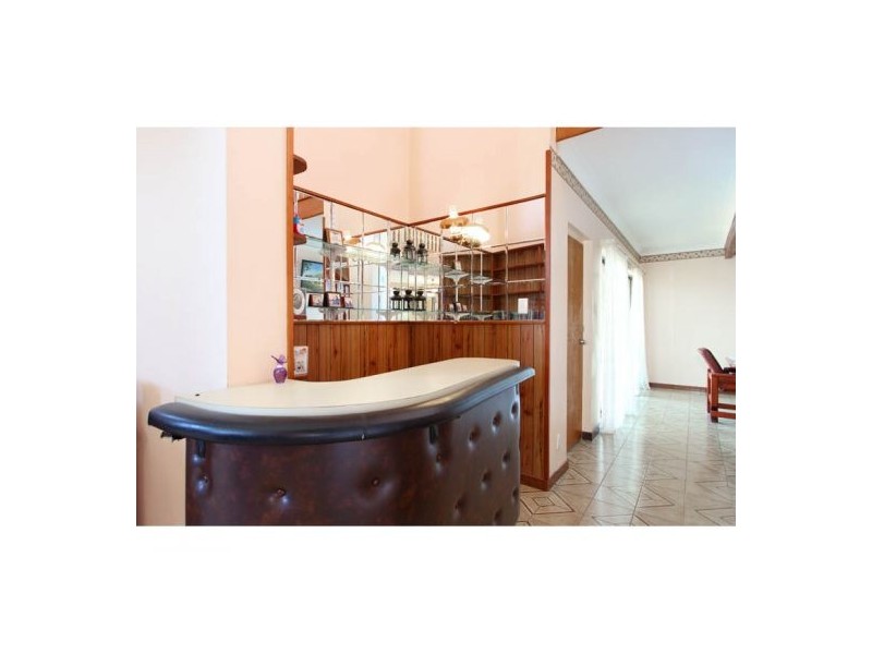 25 Edred Street, Carindale QLD 4152