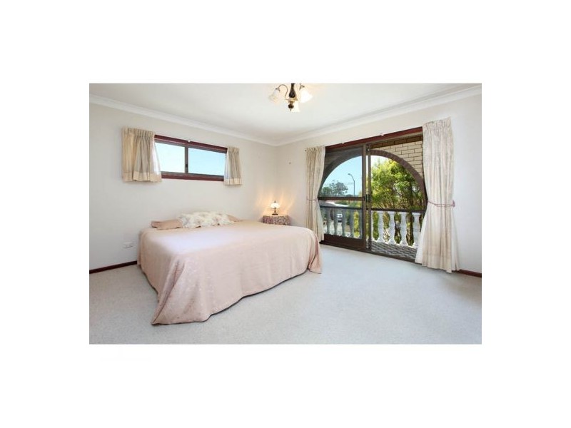 25 Edred Street, Carindale QLD 4152