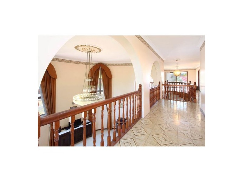 25 Edred Street, Carindale QLD 4152